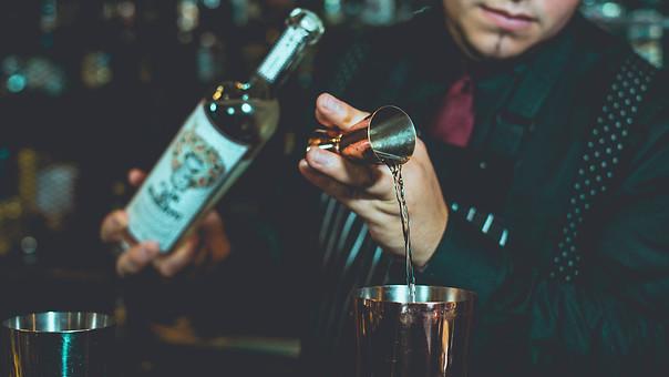 Barman- of vrouw