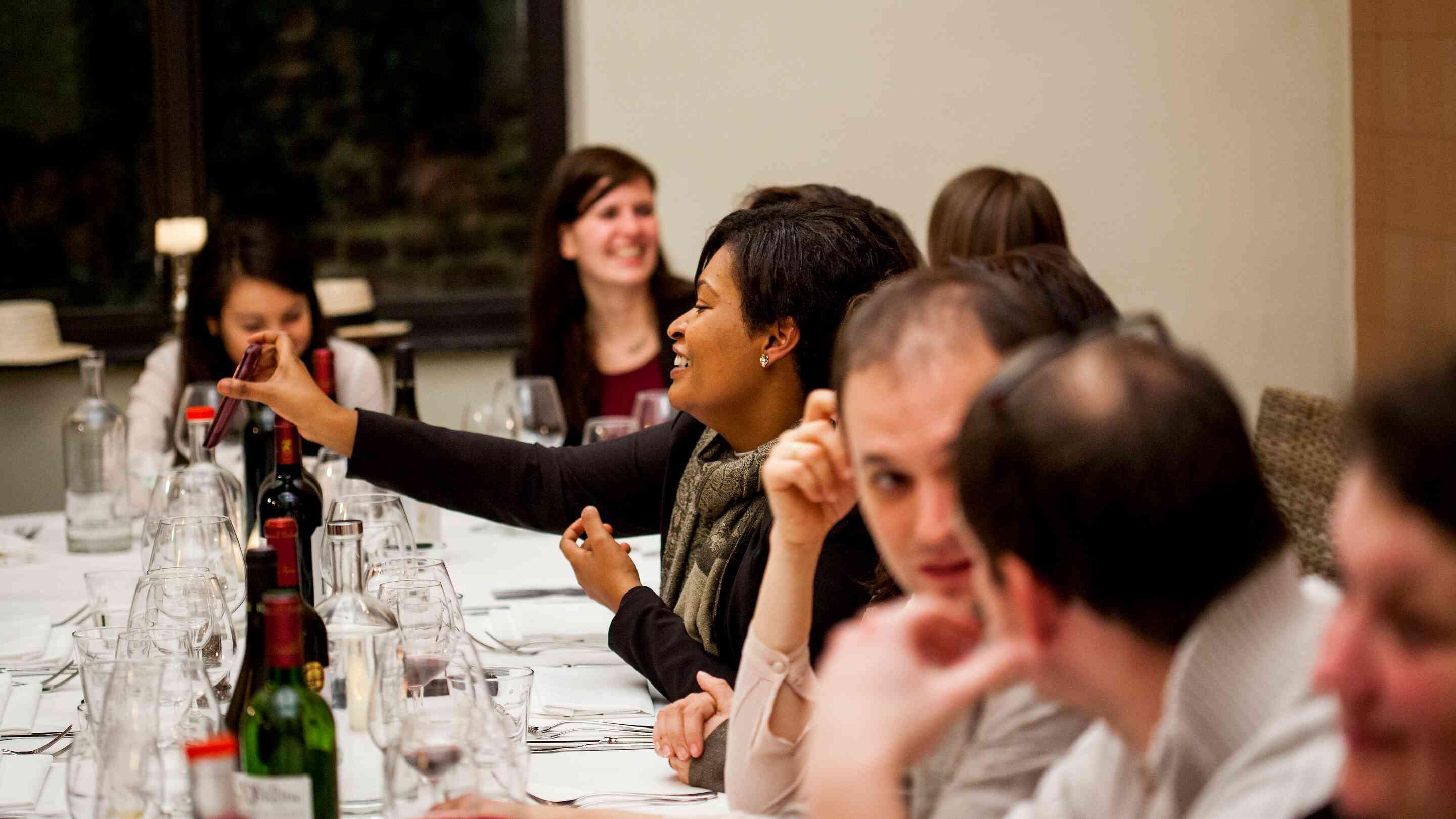 Organiser un diner de travail | Châteauform'