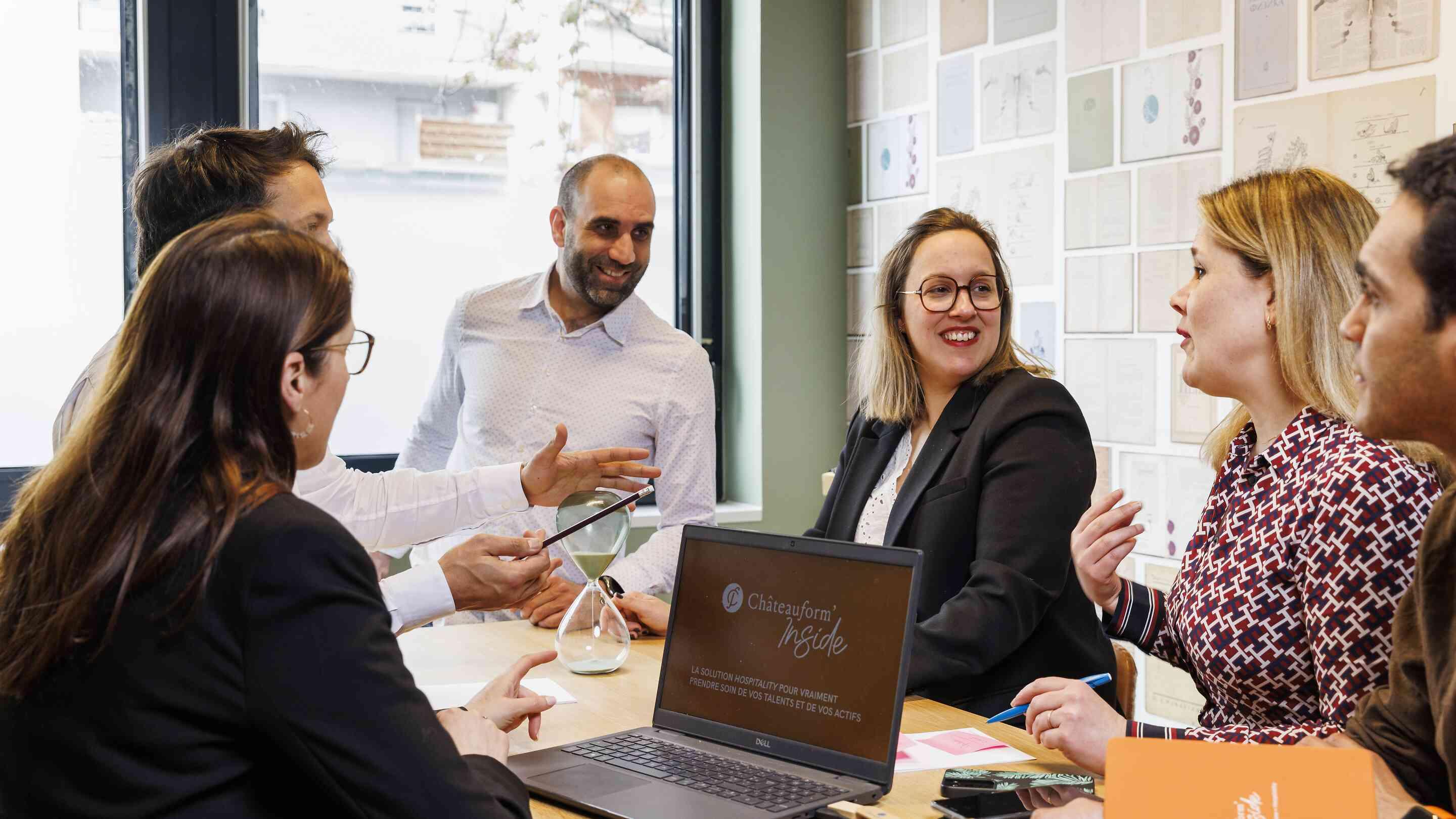 Repensez vos bureaux en lieux de vie pour fidéliser vos talents ou en attirer de nouveaux.