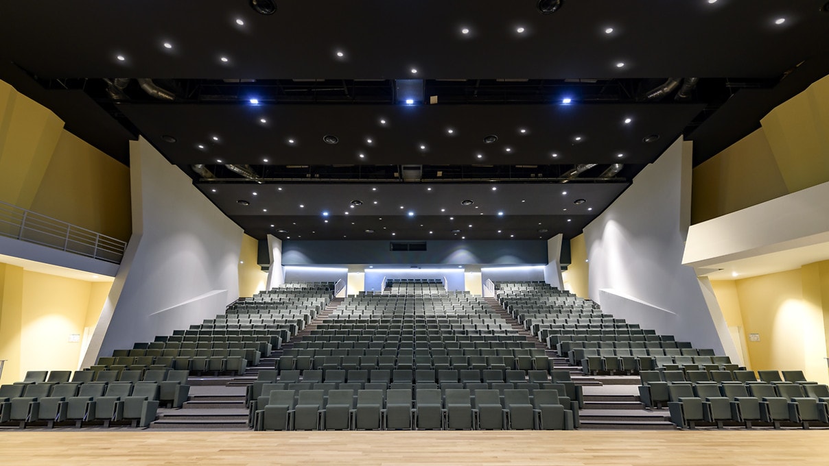 CF Place picture 1
