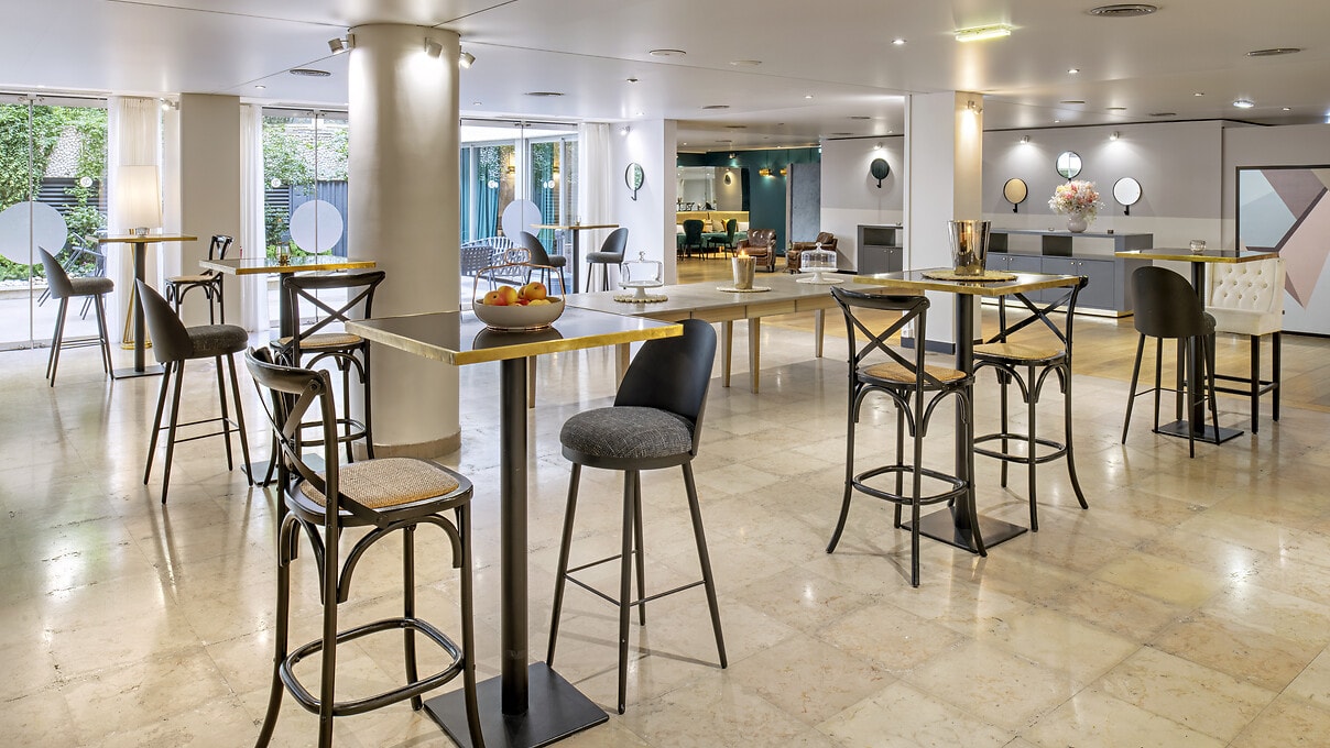 Le 28 George V