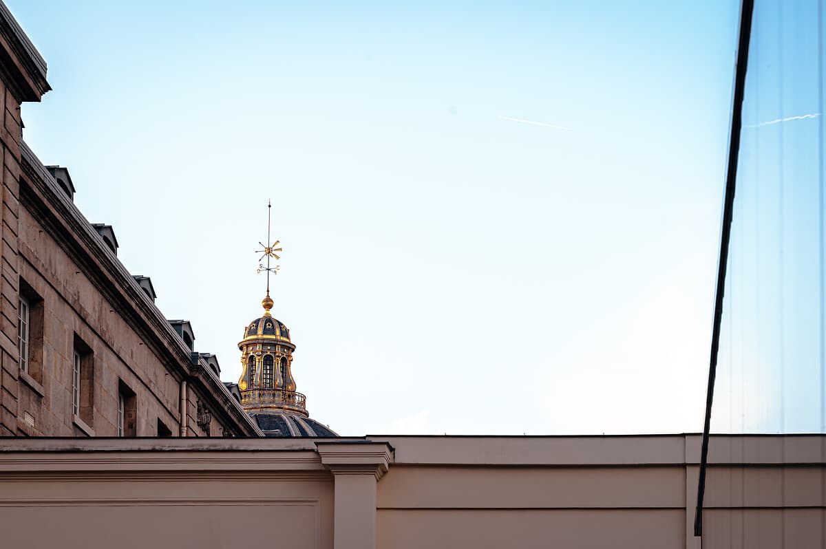 https://assets.chateauform.com/pm_8909_81_81596-iokink0tpt-whr.jpg